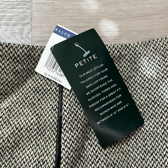 NWT - Wool Ralph Lauren A-Line Skirt - Size 12P - Picture 5 of 5